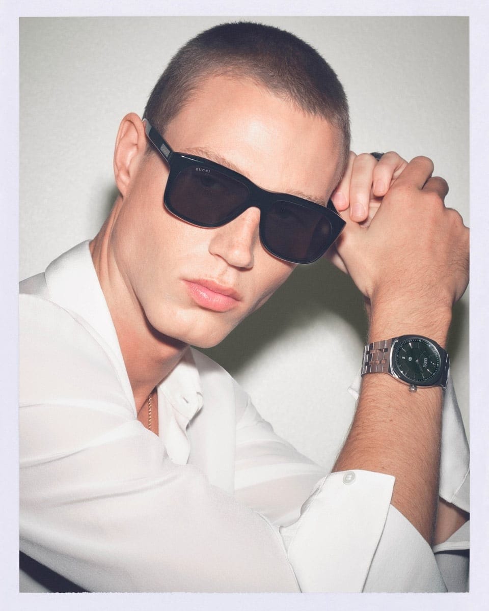 צילום קמפיין של משקפי Gucci